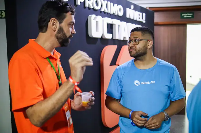 Networking entre participantes no intervalo